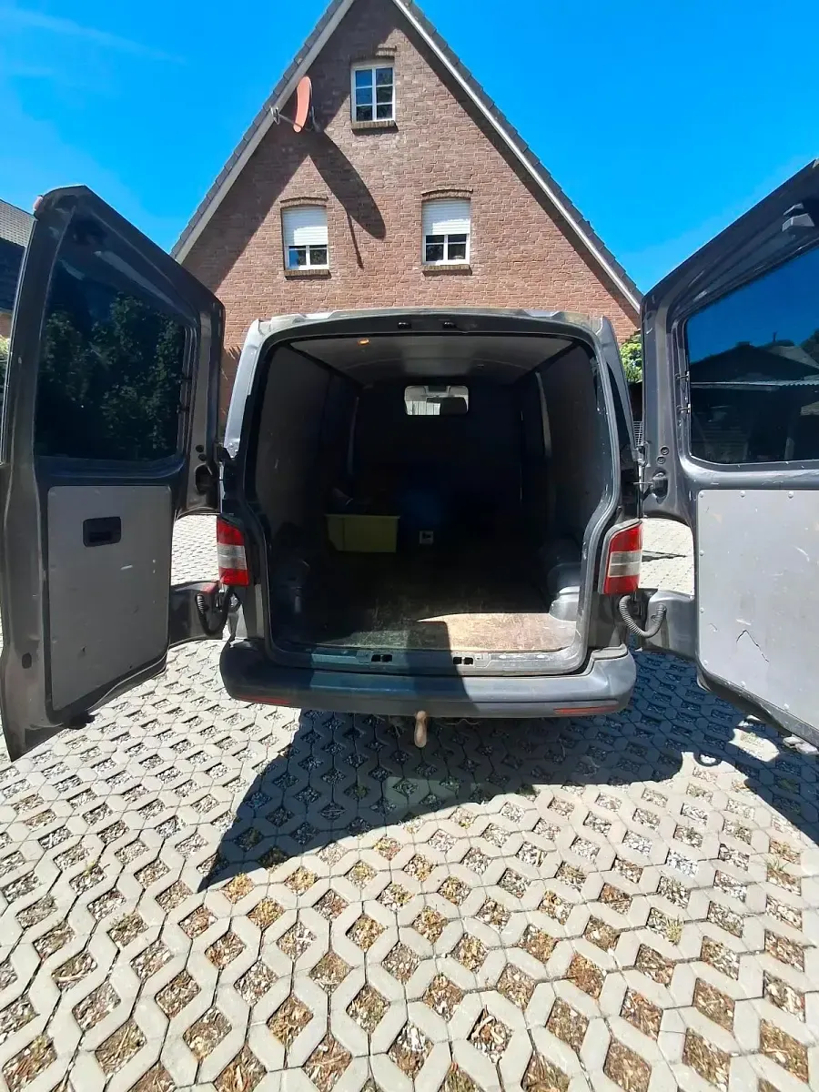 Gebraucht VW Transporter 179 PS (131 kW) 2012 Grau Van