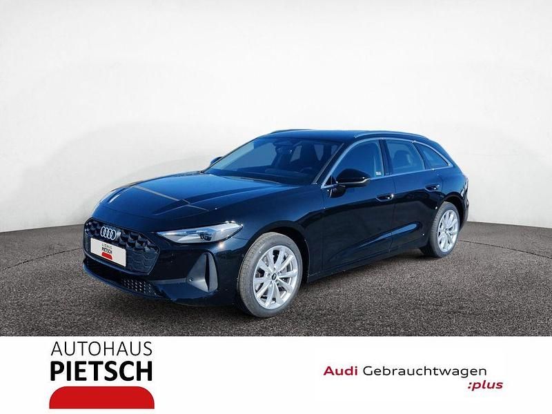 Gebraucht Audi A5 Sport 204 PS (150 kW) 2025 Mythosschwarz metallic Kombi
