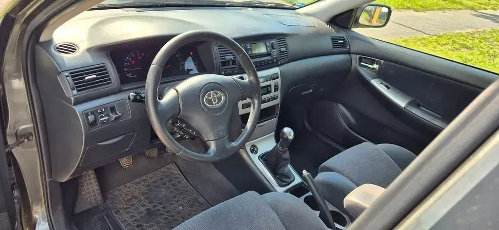 Gebraucht Toyota Corolla Sol 97 PS (71 kW) 2004 Grau Limousine