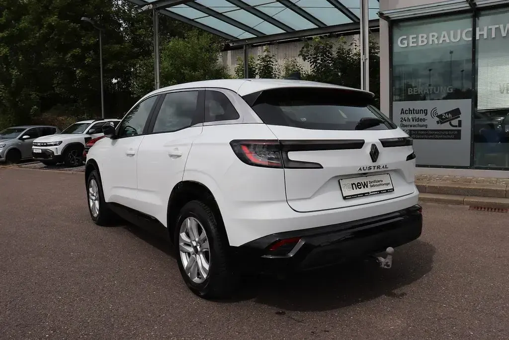 Gebraucht Renault Austral Evolution 158 PS (116 kW) 2024 Weiß SUV