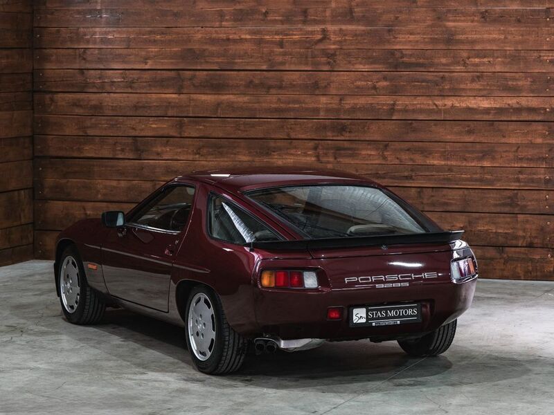 Gebraucht Porsche 928 310 PS (228 kW) 1984 Rubin rot metallic Coupé