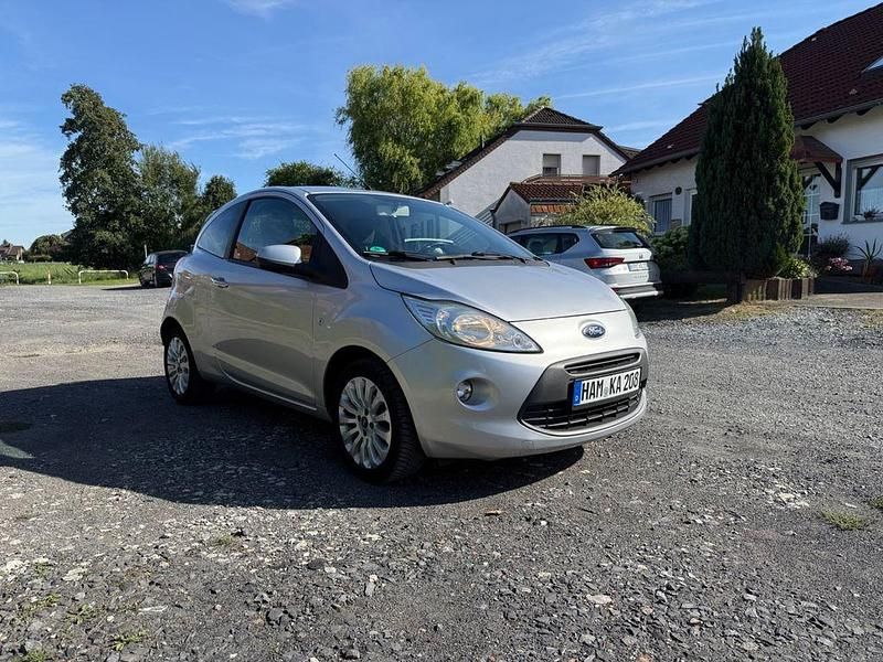 Gebraucht Ford Ka Trend 69 PS (50 kW) 2010 Silber Kleinwagen