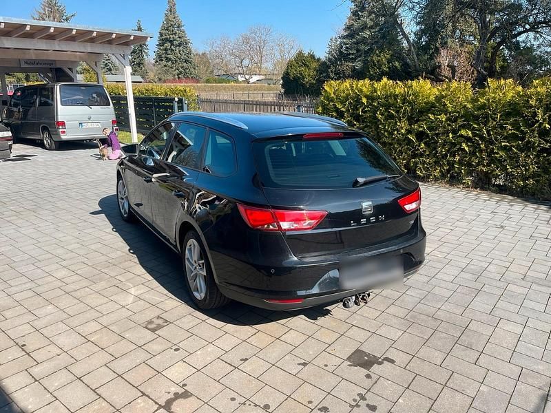 Gebraucht Seat Leon ST 110 PS (80 kW) 2015 Schwarz Kombi