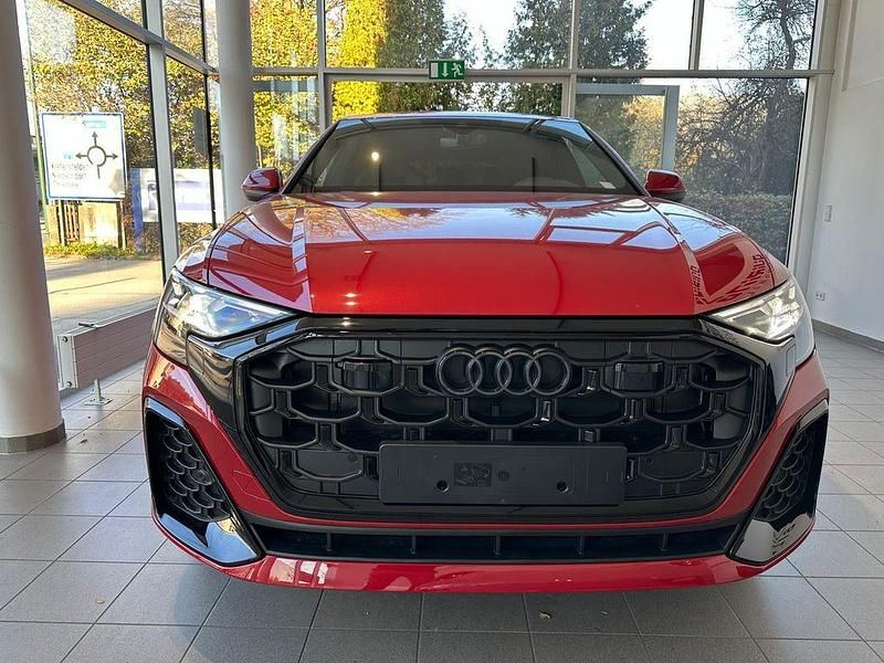 Neu Audi Q8 S-Line 286 PS (210 kW) 2026 Rot SUV