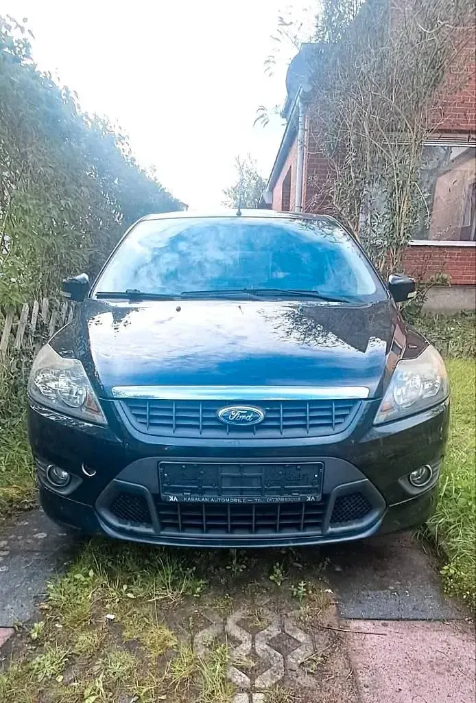 Usado Ford Focus 145 CV (106 kW) 2009 Negro Berlina