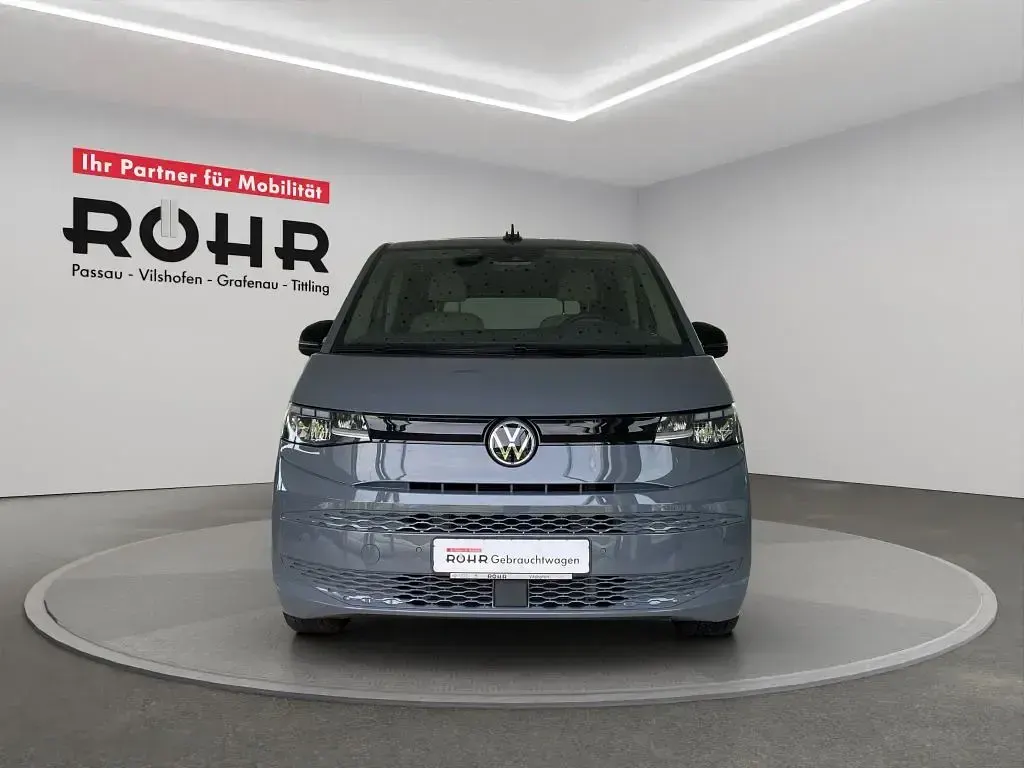 Używany VW T7 150 KM (110 kW) 2025 Szary Van