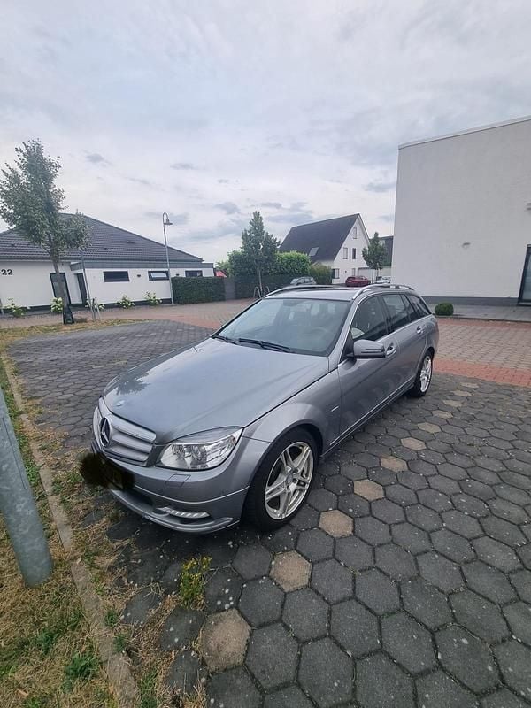 Gebraucht 2010 Mercedes C220 Kombi | 5.750 € (Etwas zu teuer) - Bild 1/4