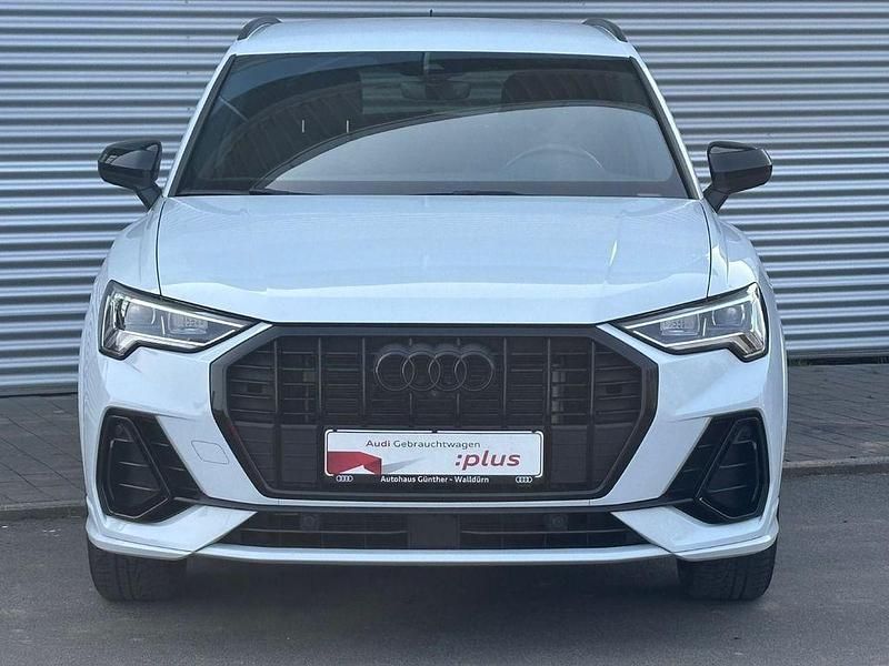 Gebraucht Audi Q3 S-Line 245 PS (180 kW) 2022 Gletscherweiß metallic SUV