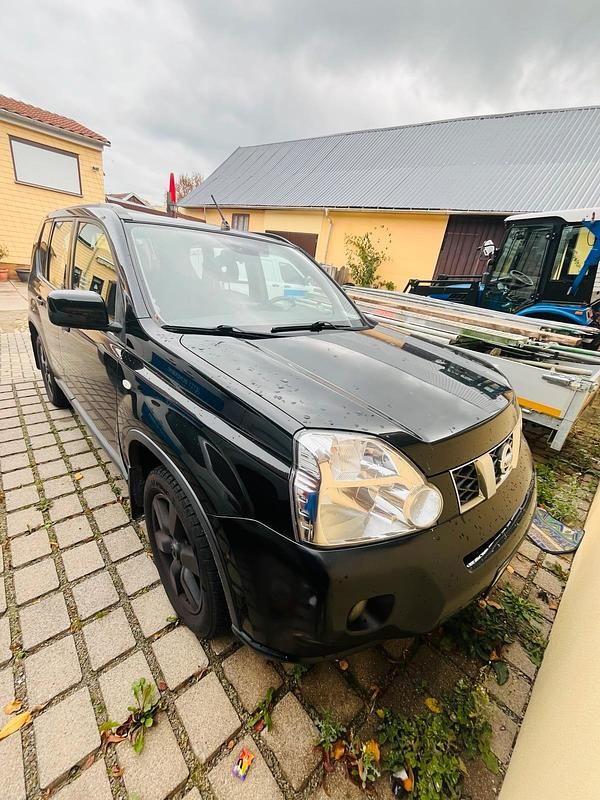Schwarz Gebraucht 2008 Nissan X-Trail SUV | 5.800 € (Etwas zu teuer) - Bild 1/4