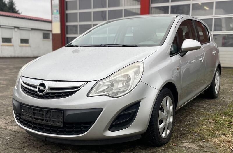 Silber Gebraucht 2011 Opel Corsa Satellite Kleinwagen | 1.599 € (Superpreis) - Bild 1/4