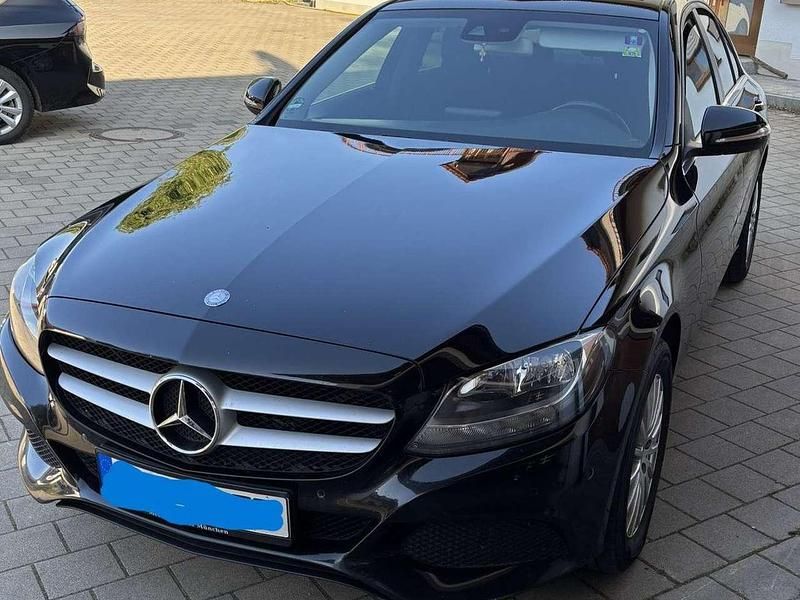 Schwarz Gebraucht 2014 Mercedes C220 Limousine | 11.500 € (Teuer) - Bild 1/4