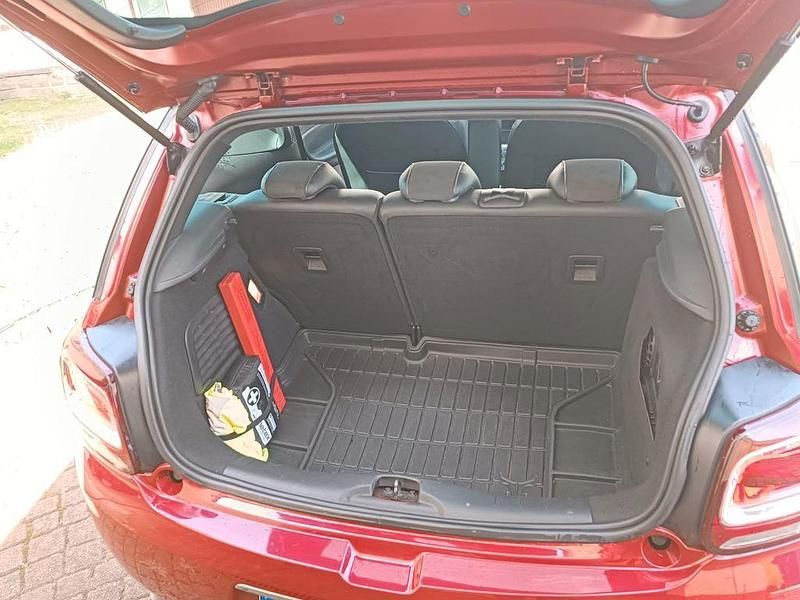 Gebraucht Citroën DS3 So Paris 110 PS (80 kW) 2015 Rot Kleinwagen