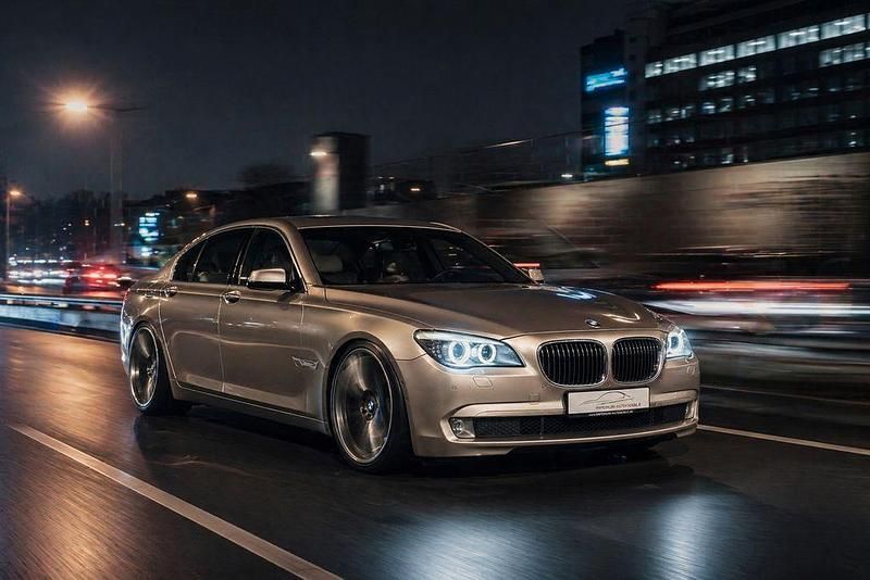 Second-hand BMW 730 Efficient Dynamics 245 CP (180 kW) 2009 Argintiu Berlinǎ