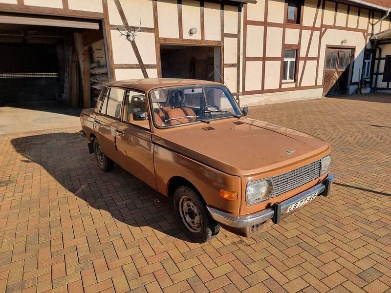 Gebraucht Wartburg 353 50 PS (36 kW) 1980 Braun Limousine