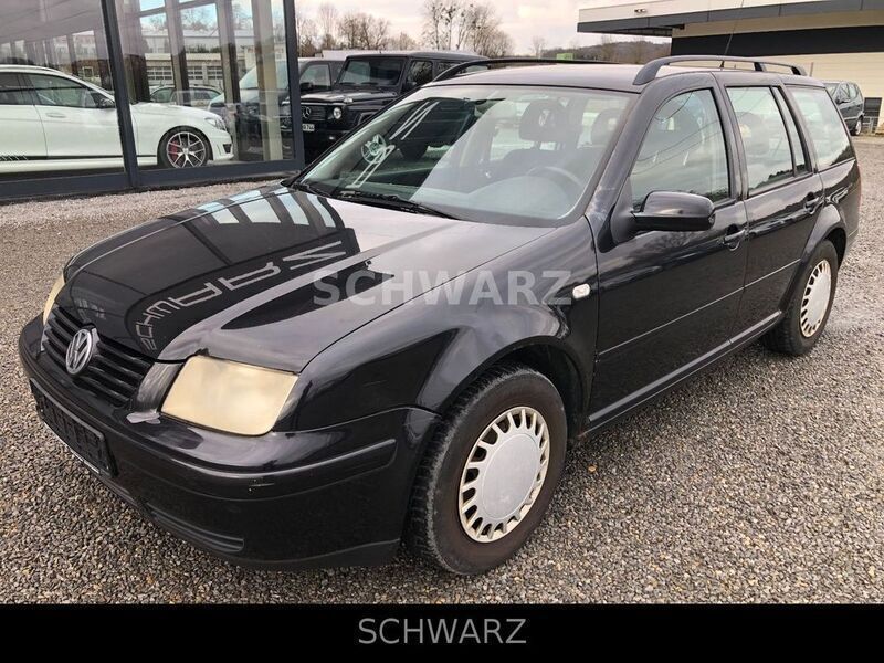 Schwarz Gebraucht 2000 VW Bora Comfortline Limousine | 800 € (Superpreis) - Bild 1/4