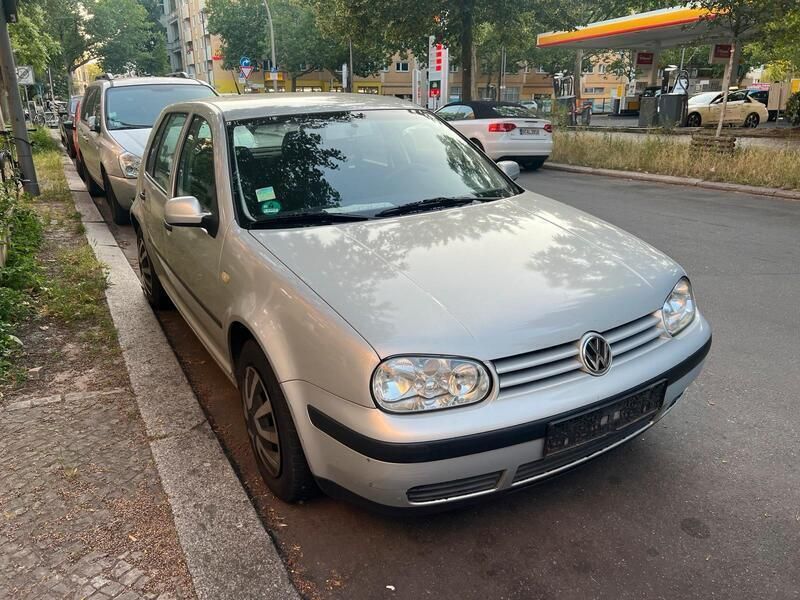 Grau Gebraucht 2000 VW Golf IV Kombi | 1.500 € (Guter Preis) - Bild 1/4