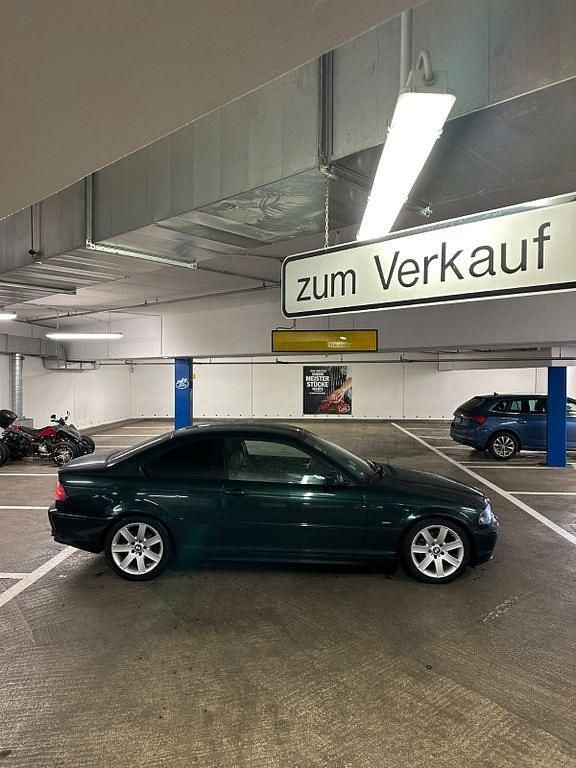 Grün Gebraucht 2002 BMW 318 Performance Coupé | 2.500 € (Superpreis) - Bild 1/4