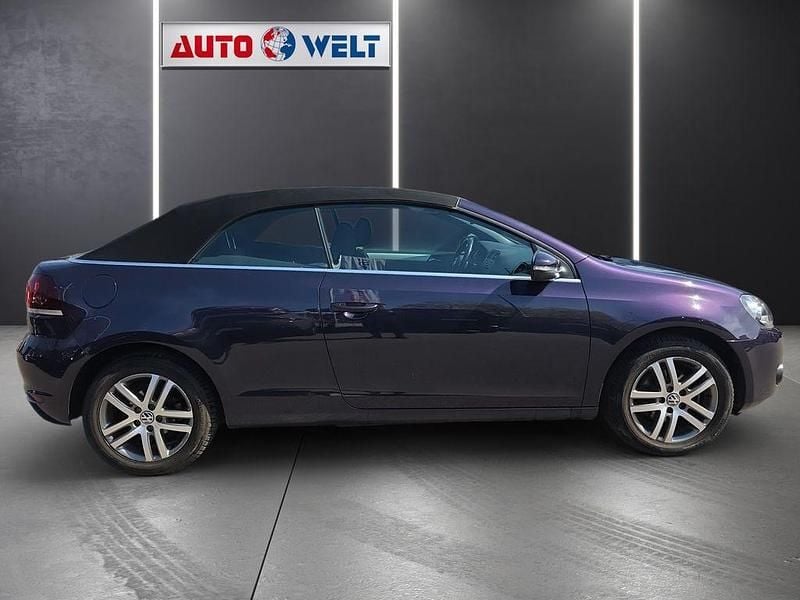 Gebraucht VW Golf Cabriolet Exclusive 105 PS (77 kW) 2012 Violet Cabrio