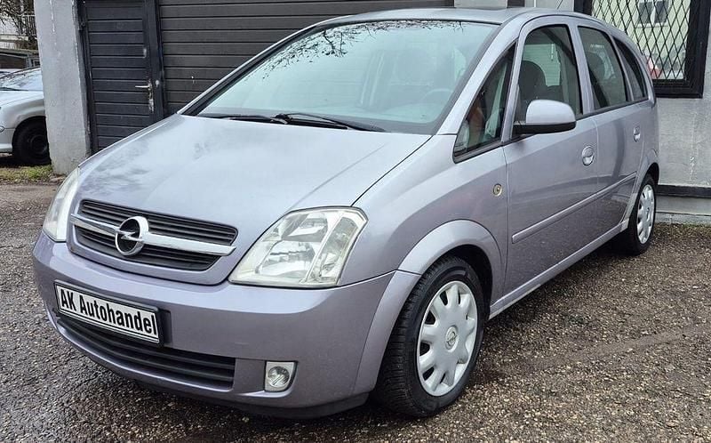 Grau Gebraucht 2005 Opel Meriva Edition Van / Kleinbus | 1.490 € (Guter Preis) - Bild 1/4