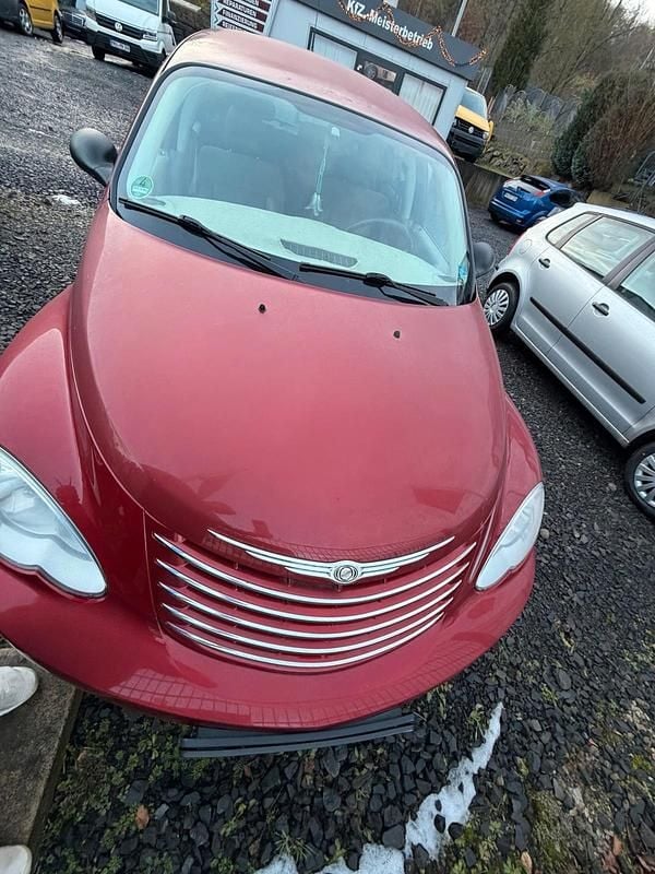 Rot Gebraucht 2006 Chrysler PT Cruiser Kleinwagen | 3.999 € (Fairer Preis) - Bild 1/4