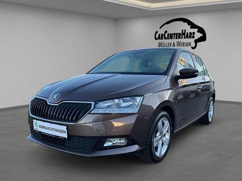Braun Gebraucht 2019 Skoda Fabia Cool Plus Limousine | 11.790 € (Fairer Preis) - Bild 1/4