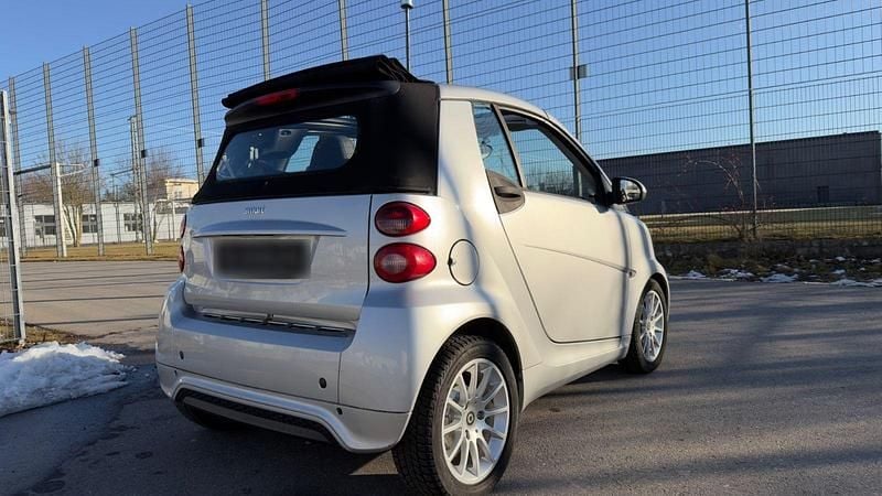 Gebraucht Smart ForTwo Cabrio 71 PS (52 kW) 2011 Silber Cabrio