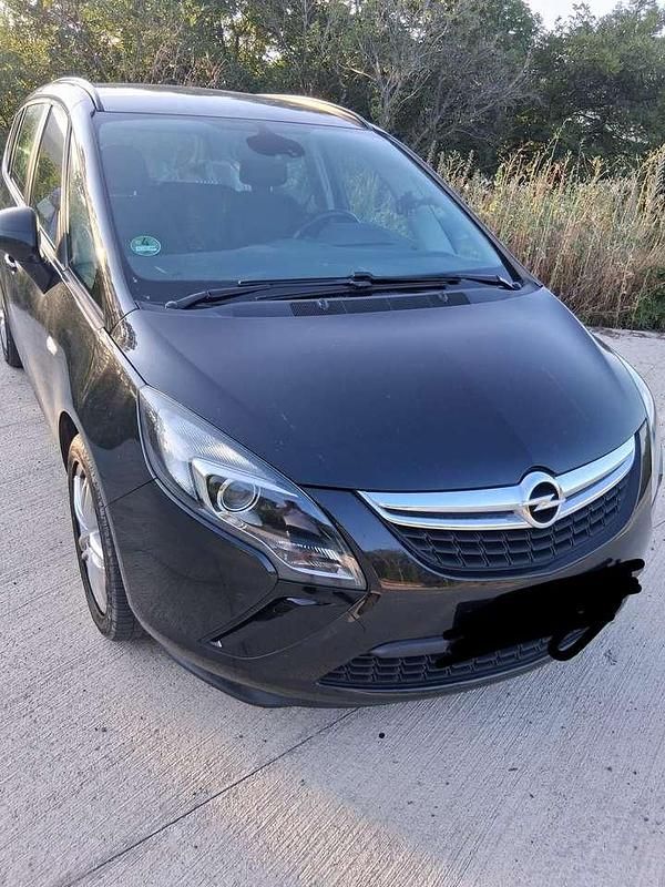 Gebraucht Opel Zafira Edition 101 PS (74 kW) 2013 Schwarz Van / Kleinbus