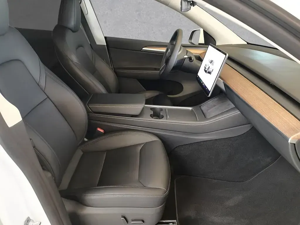 Brugt Tesla Model Y 378 kW (514 HK) 2023 Hvid SUV