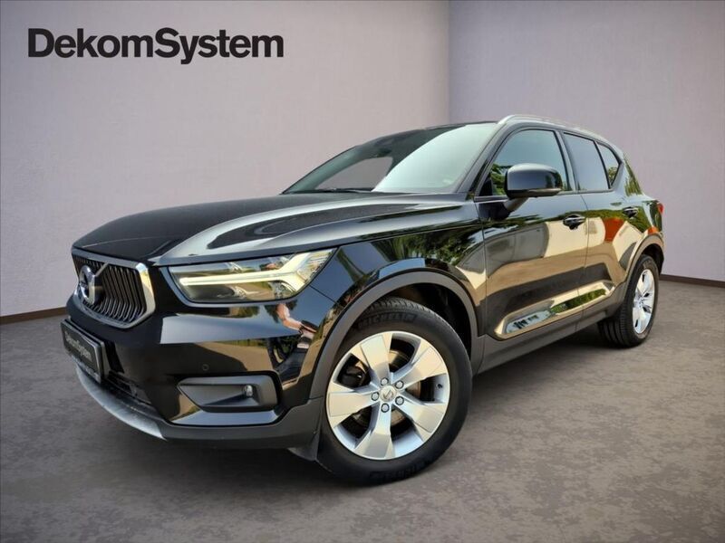 Schwarz Gebraucht 2019 Volvo XC40 SUV | 27.196 € (Fairer Preis) - Bild 1/4