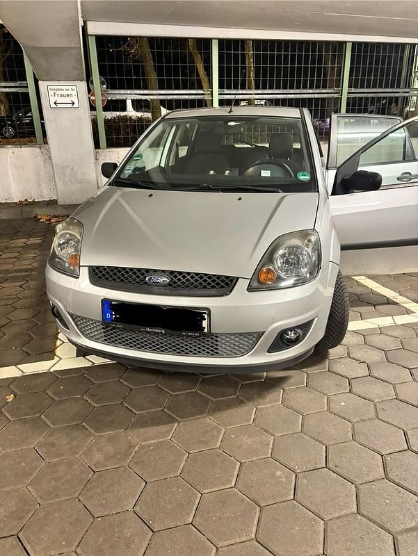 Gebraucht 2007 Ford Fiesta Kleinwagen | 2.100 € (Etwas zu teuer) - Bild 1/4