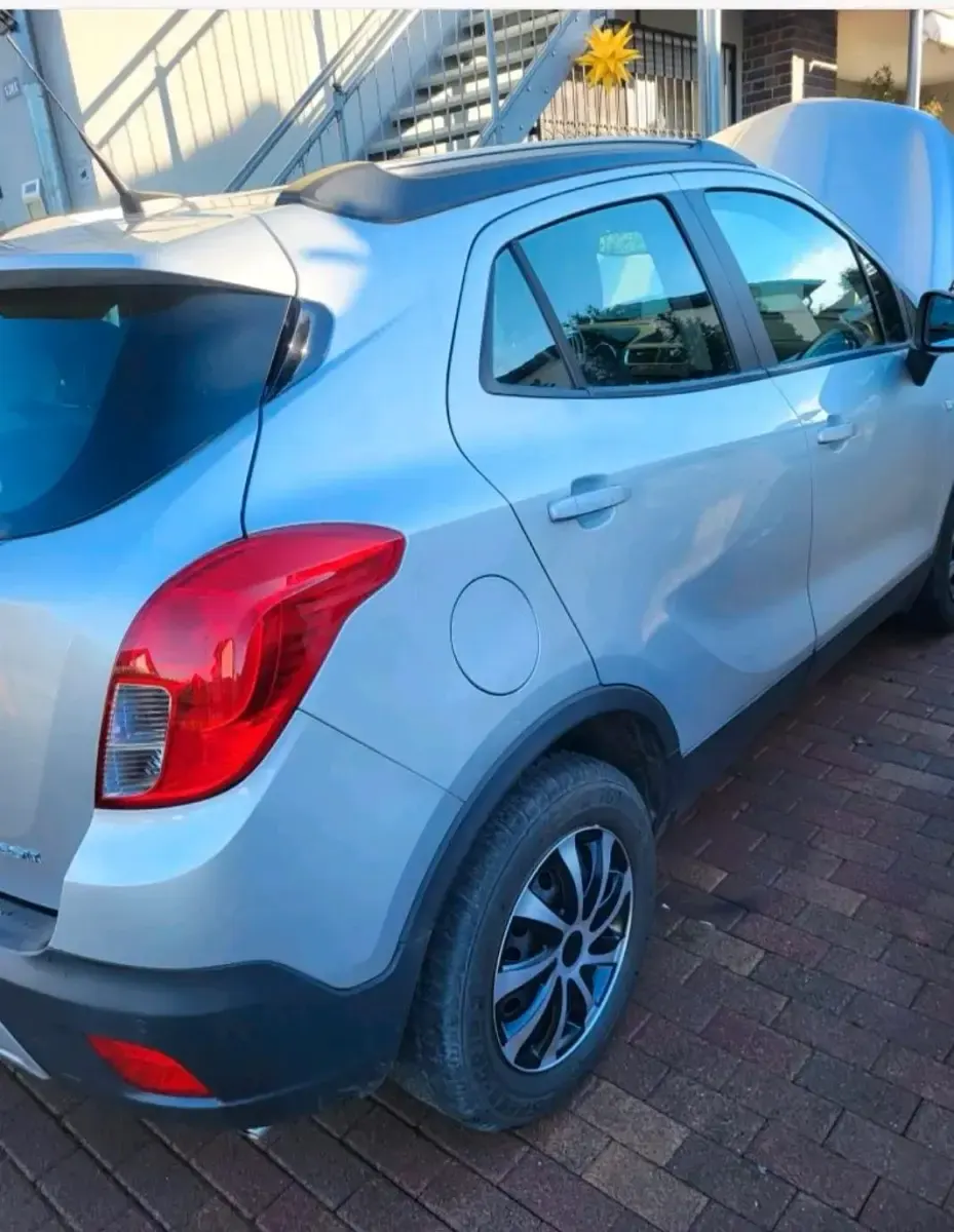 Gebraucht Opel Mokka 136 PS (100 kW) 2016 Silber SUV