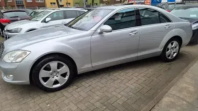 Gebraucht Mercedes S500 388 PS (285 kW) 2009 Iridiumsilber  metalliclack Limousine