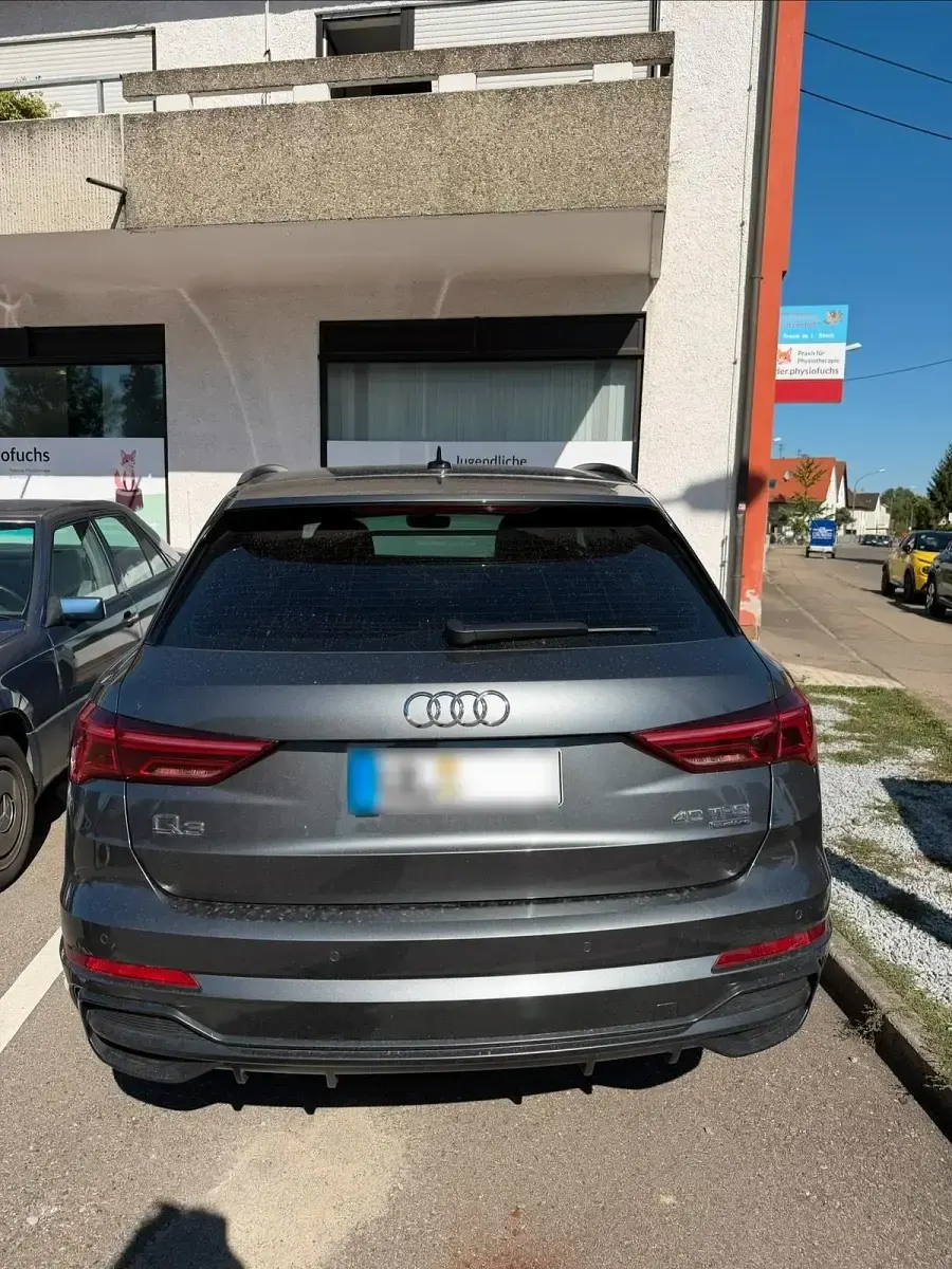 Gebraucht Audi Q3 S-Line 190 PS (139 kW) 2020 Grau SUV
