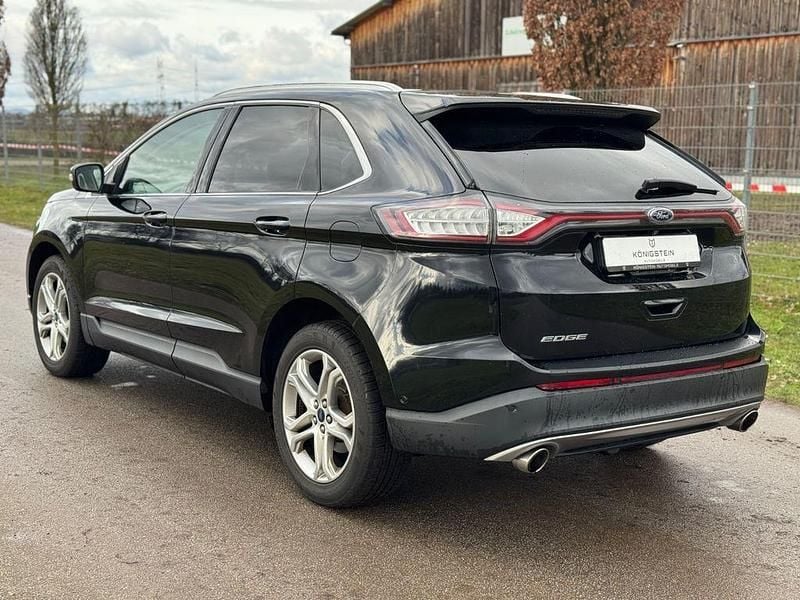Gebraucht Ford Edge Titanium 209 PS (153 kW) 2016 Schwarz SUV