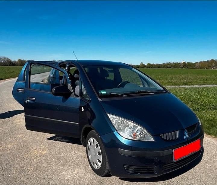 Gebraucht Mitsubishi Colt 75 PS (55 kW) 2006 Blau Kleinwagen