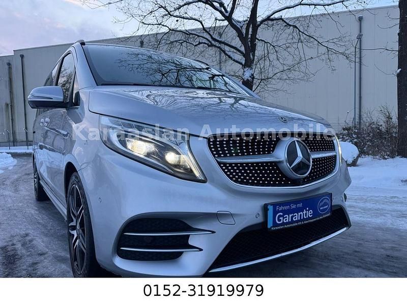 Silber Gebraucht 2021 Mercedes V300 AMG Van / Kleinbus | 51.999 € (Guter Preis) - Bild 1/4
