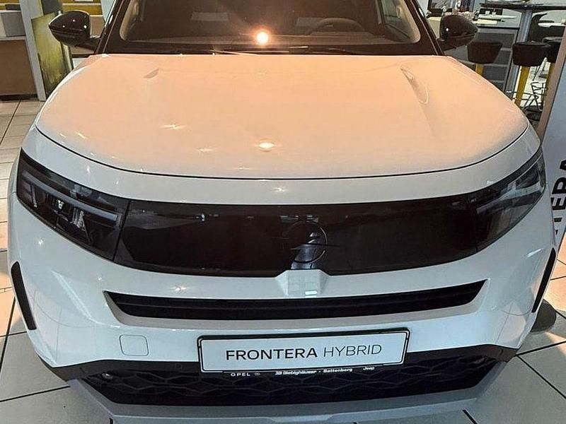 Neu Opel Frontera 136 PS (100 kW) 2026 Weiß SUV