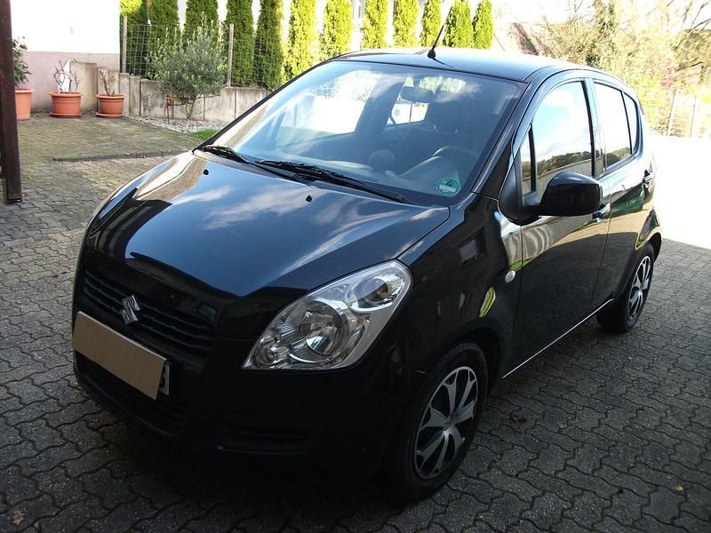 Schwarz Gebraucht 2010 Suzuki Splash Kleinwagen | 1.800 € (Fairer Preis) - Bild 1/4