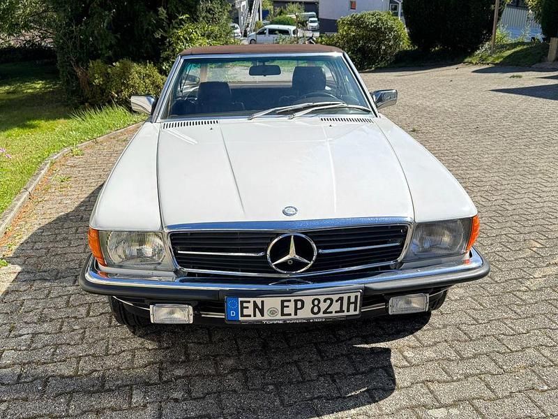 Gebraucht Mercedes SL450 218 PS (160 kW) 1980 Weiß Cabrio