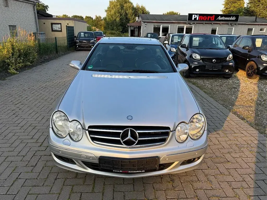 Gebraucht Mercedes CLK280 Avantgarde 231 PS (169 kW) 2008 Silber Coupé