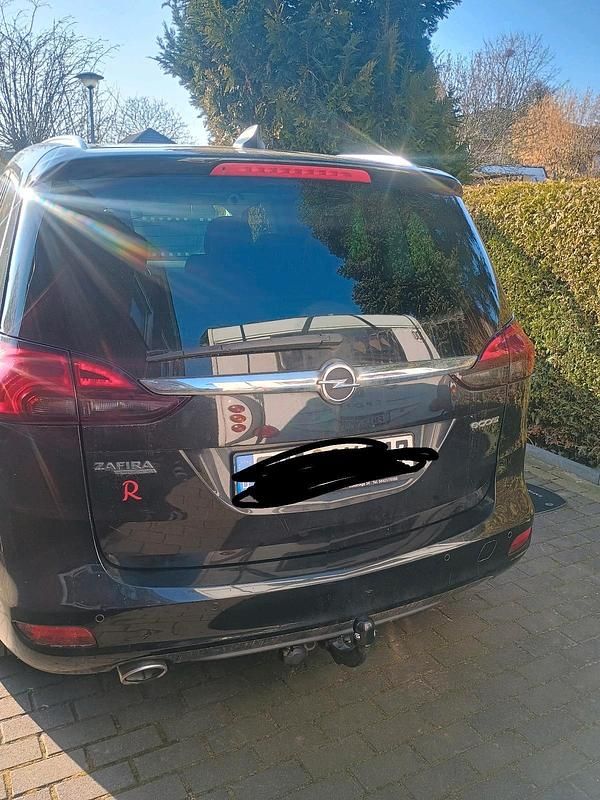 Gebraucht Opel Zafira 170 PS (125 kW) 2016 Schwarz Van / Kleinbus