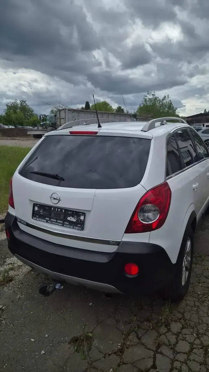 Gebraucht Opel Antara 140 PS (102 kW) 2008 Weiß SUV