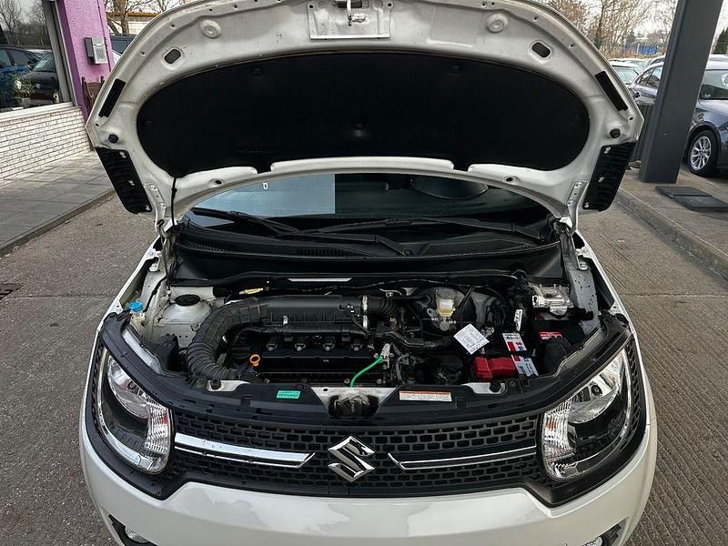 Gebraucht Suzuki Ignis Club 90 PS (66 kW) 2018 Weiß Limousine