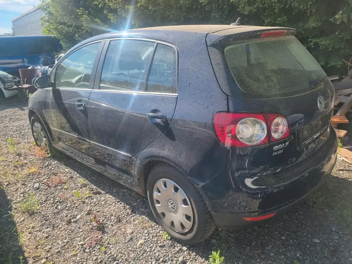 Gebraucht VW Golf IV 116 PS (85 kW) 2006 Blau Limousine
