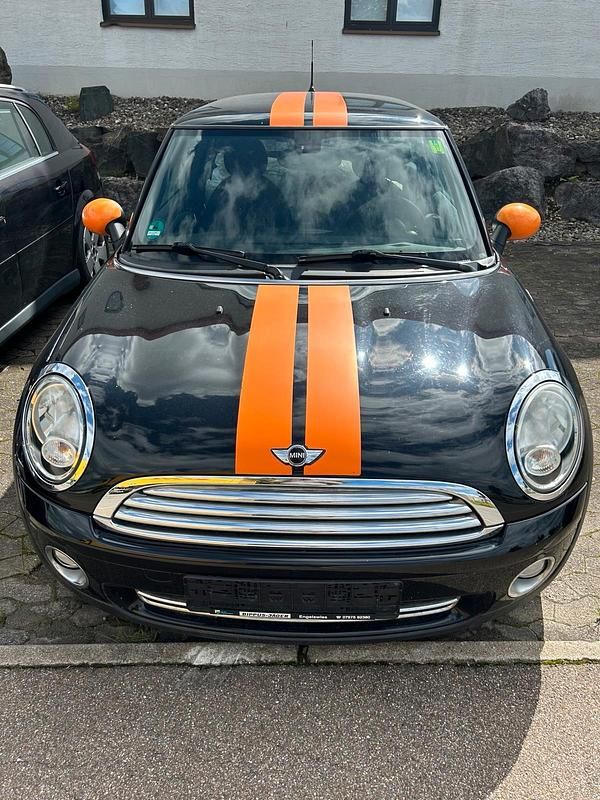 Schwarz Gebraucht 2010 Mini Cooper Kleinwagen | 4.000 € (Superpreis) - Bild 1/4