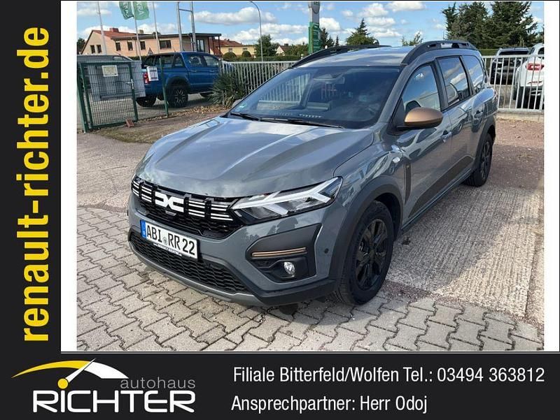 Gebraucht Dacia Jogger Extreme 110 PS (80 kW) 2025 Grau Van / Kleinbus