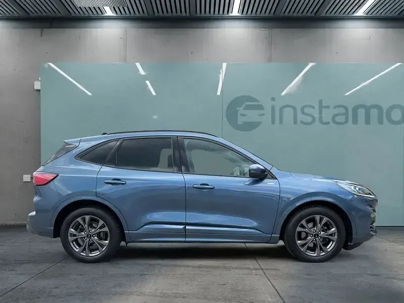 Gebraucht Ford Kuga ST-Line X 190 PS (139 kW) 2024 Blau SUV