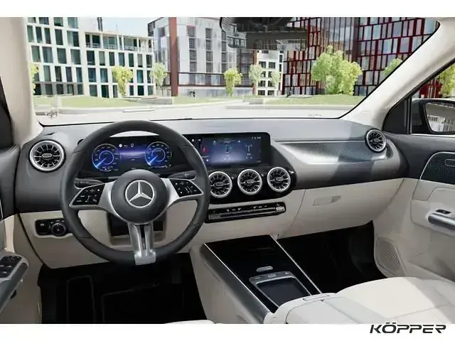 Gebraucht Mercedes EQA250+ Advanced 139 kW (190 PS) 2025 Schwarz SUV