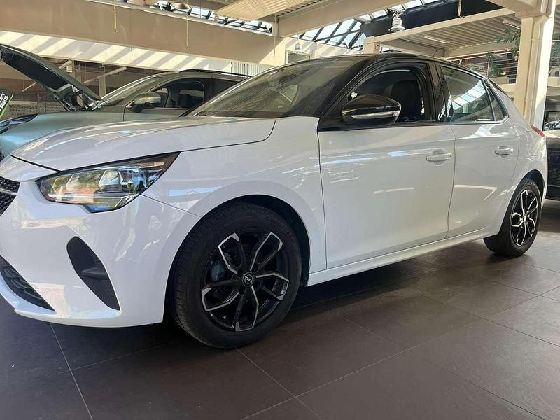 Gebraucht Opel Corsa Edition 75 PS (55 kW) 2020 Olympic/summit white Kleinwagen