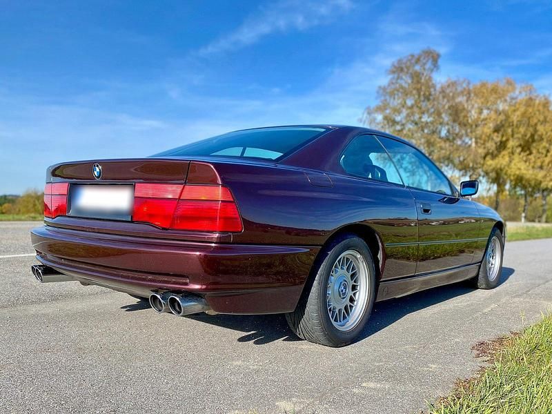 Second-hand BMW 840 286 CP (210 kW) 1993 Roșu Coupe